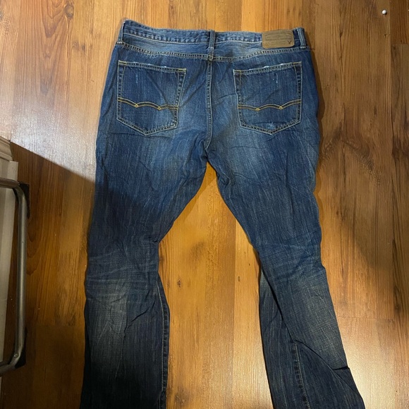 American Eagle jeans - Picture 2 of 3